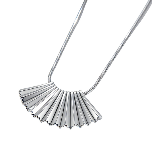 Vintage Fan-shaped Pleated Design Silver Pendant Necklace